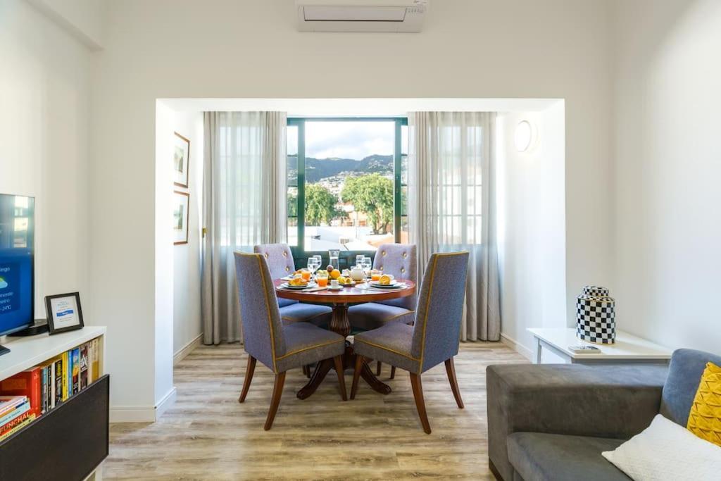 Enjoy The Center At Fully Equipped 2 Bedroom 5 Min Walk To & Market *